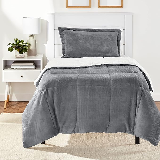 Amazon Basics Ultra-Soft Micromink Sherpa Comforter Bed Set